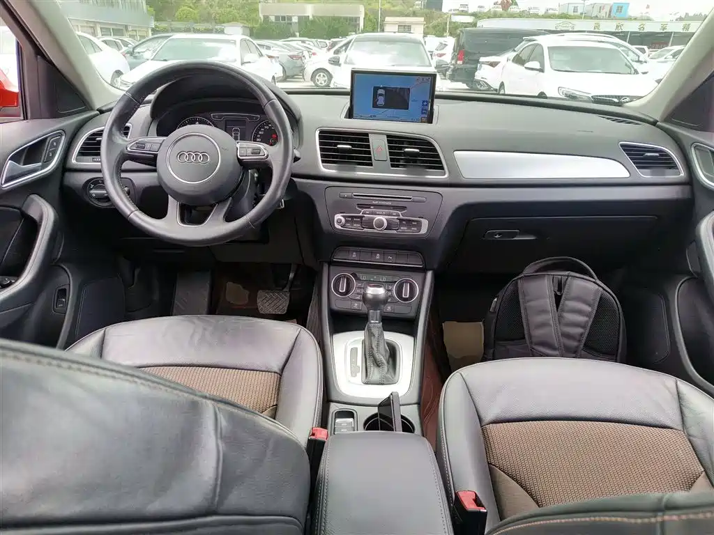 Audi Q3 2016 30 TFSI Fashion фото 10
