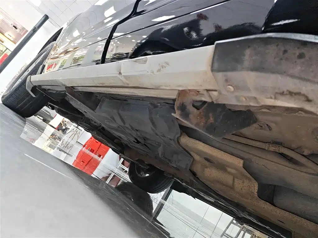 Toyota Highlander 2017 2.0T 4WD Elite 7-Seater фото 21