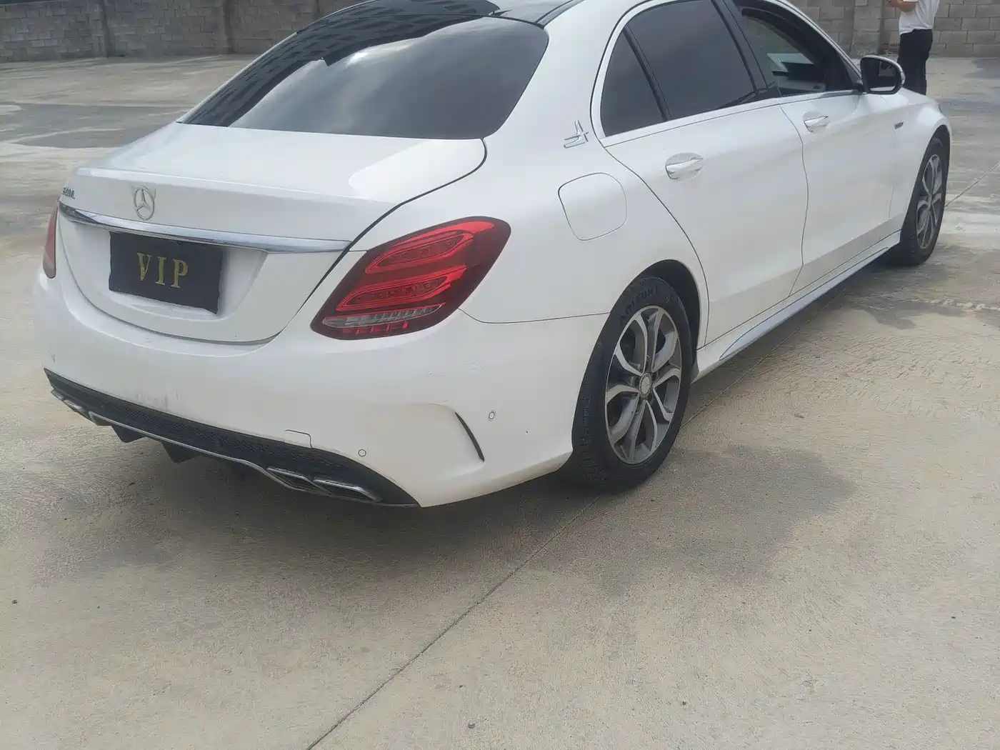 Mercedes-Benz C-Class 2015 C 200 L Sport фото 4