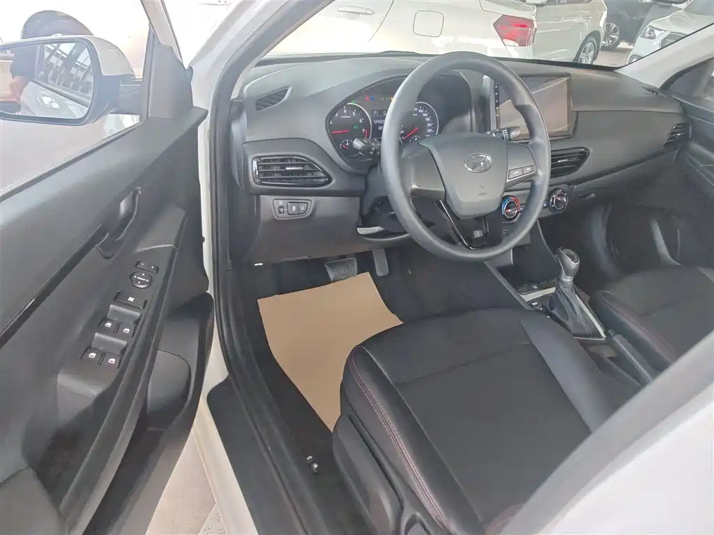 Hyundai Elantra 2018 1.6L Auto Joy GL (China V) фото 16