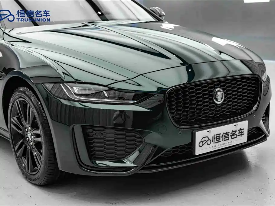 Jaguar XEL 2025 2.0T 250PS R-DYNAMIC 90th Anniversary Edition фото 9