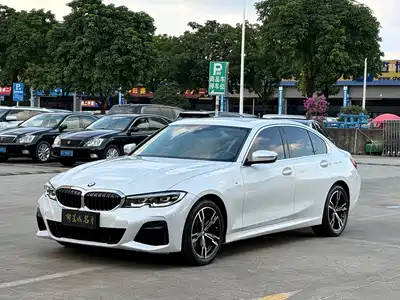 BMW 3