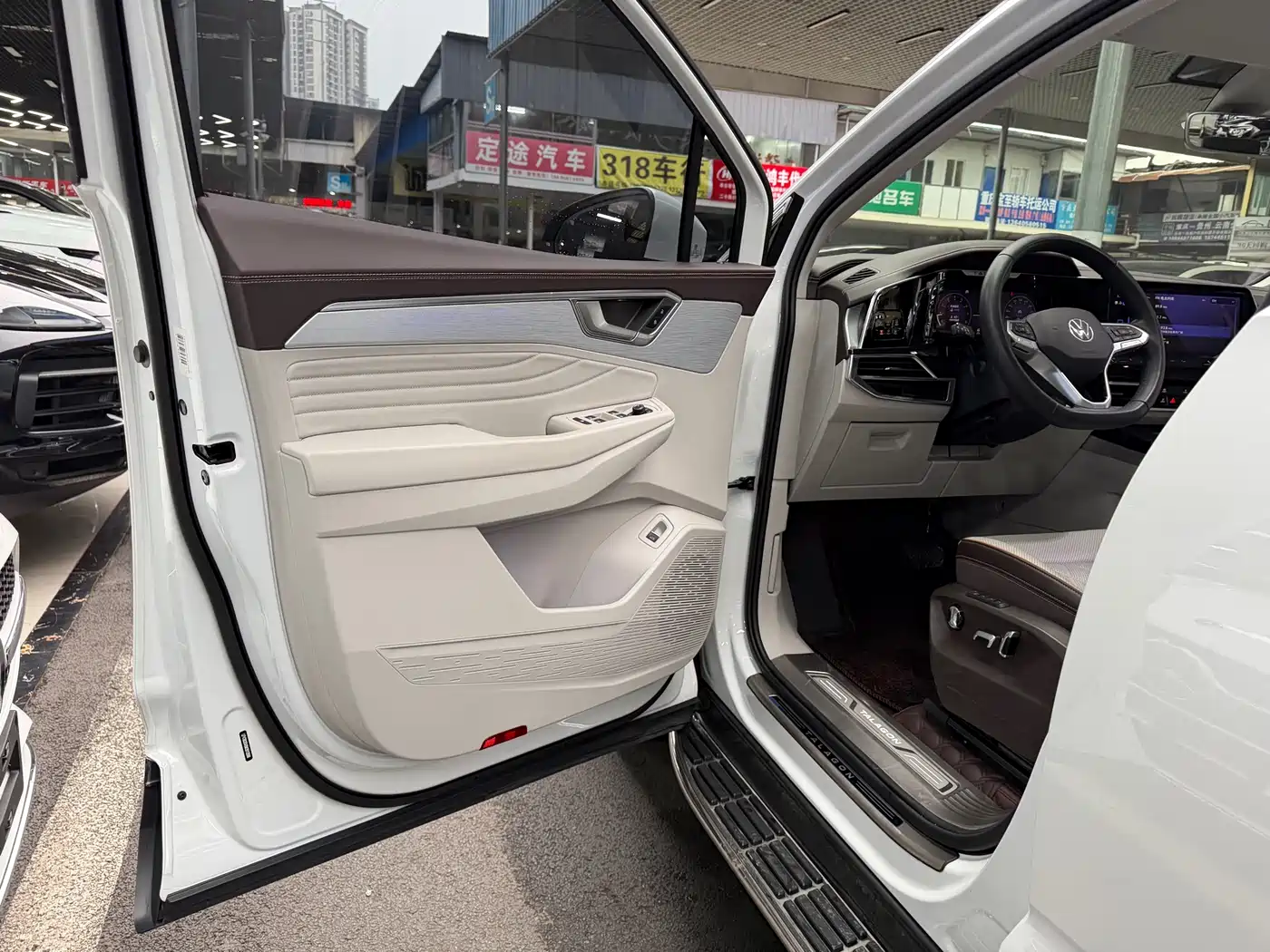 Volkswagen Talagon 2022 380TSI 4WD Flagship Victory Edition 6-seater фото 12