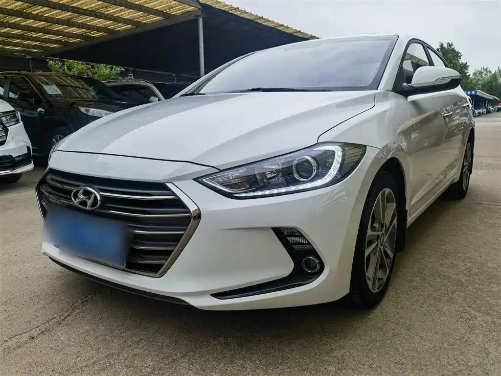 Hyundai Elantra 2016 Model 1.6L Automatic Smart Elite