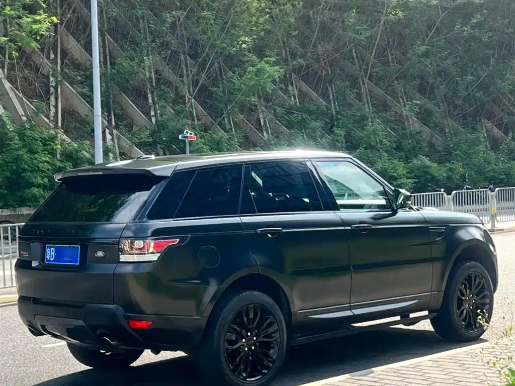 Land Rover Range Rover Sport 2015 3.0 SC V6 HSE DYNAMIC фото 10