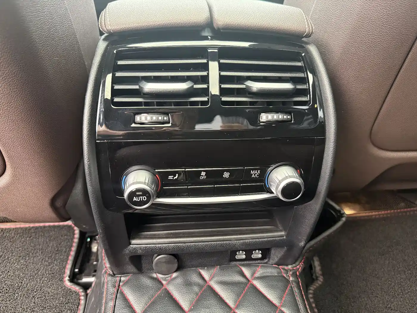 BMW 5 Series 2021 530Li Premium M Sport Package фото 16