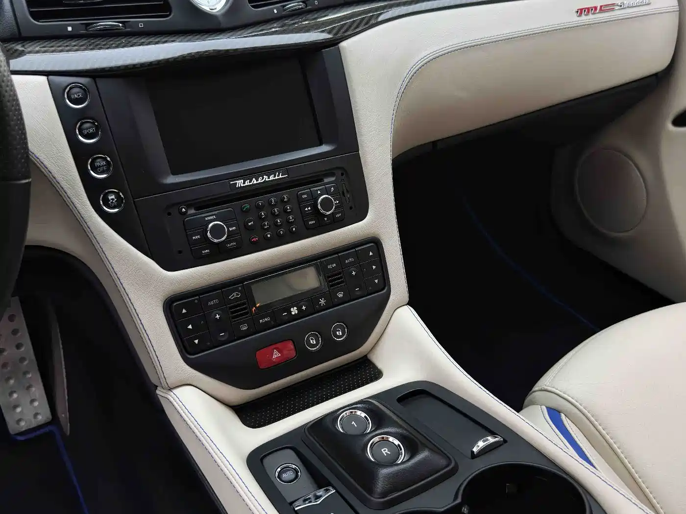 Maserati GranTurismo 2015 4.7L MC Centennial Edition фото 20