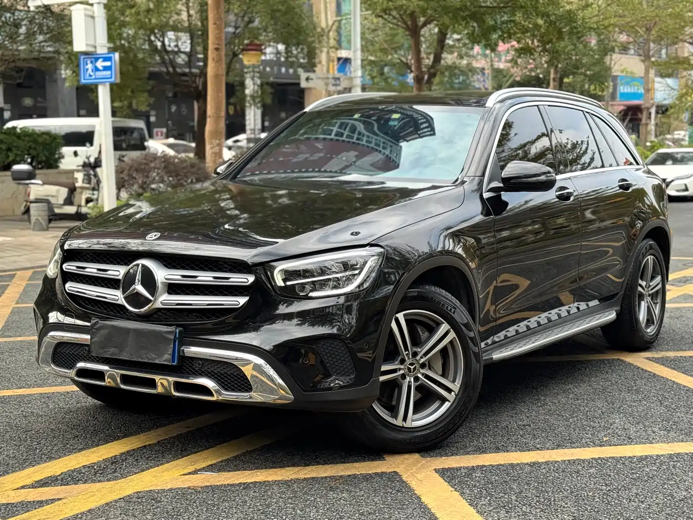 Mercedes-Benz GLC 2021 GLC 260 L 4MATIC Sporty фото 14