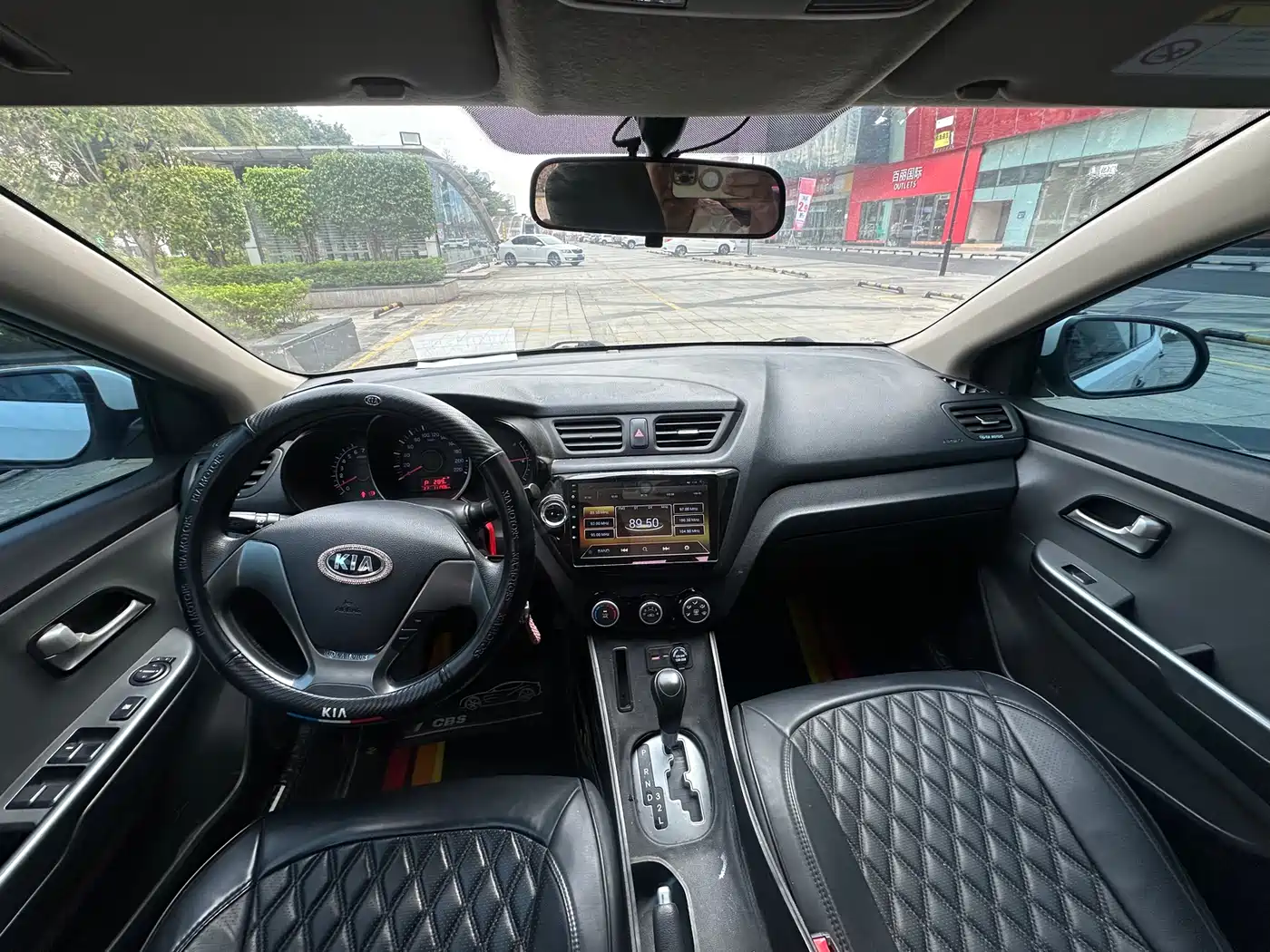 KIA K2