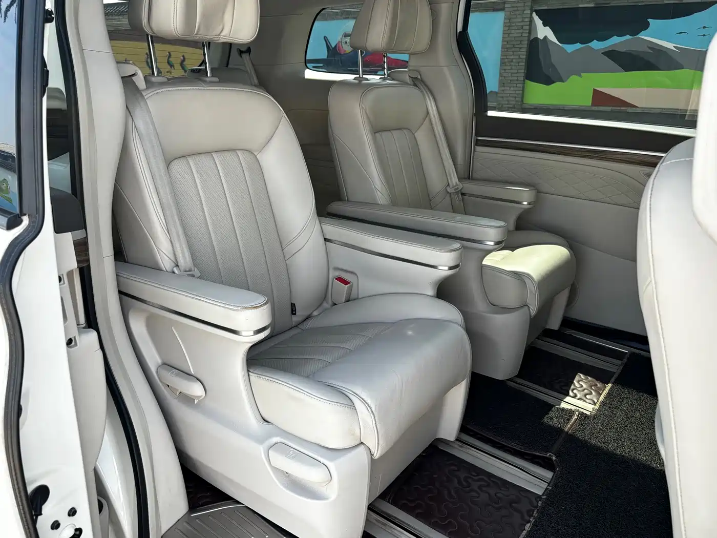 GAC Trumpchi Trumpchi M8 2018 320T Exclusive Edition фото 10