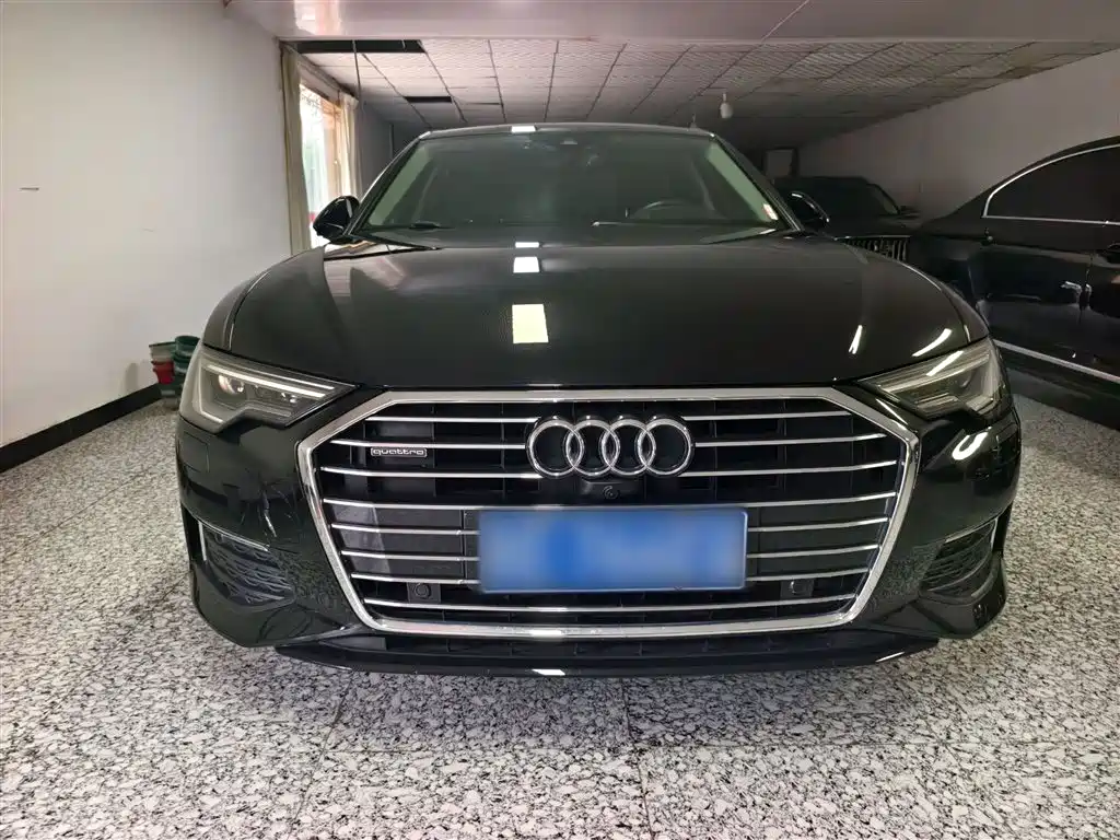 Audi A6L 2021 45 TFSI Exclusive Elegance фото 10