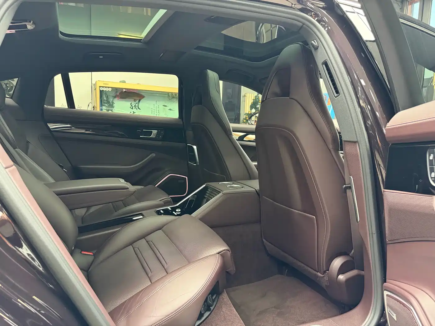 Porsche Panamera 2022 Panamera 4 Executive Long Wheelbase 2.9T фото 34