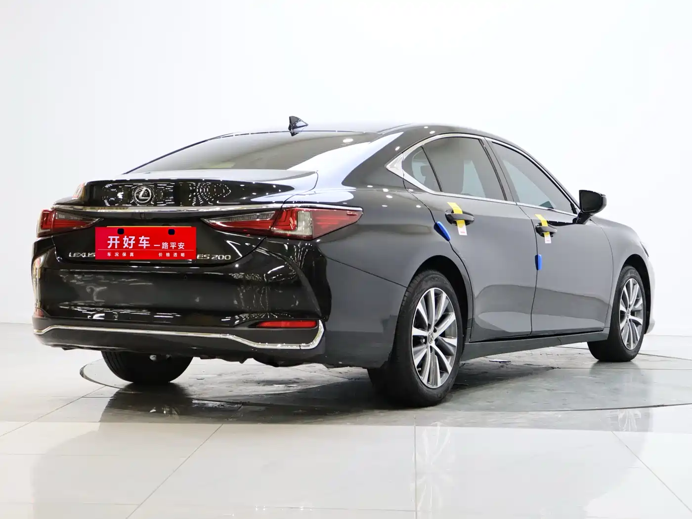 Lexus ES 2018 200 Excellence Edition (China VI) фото 3