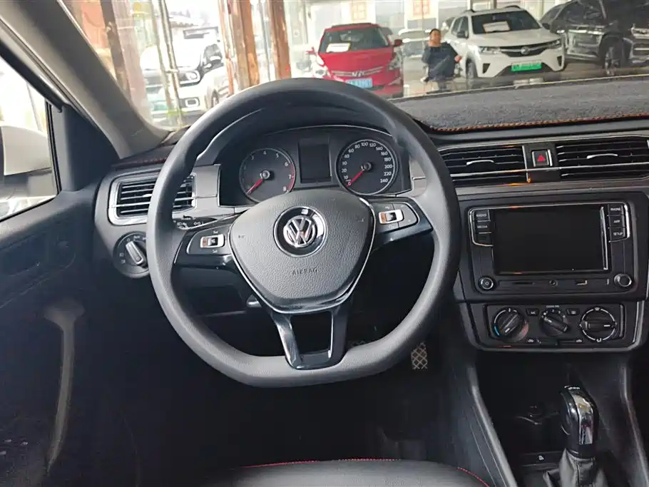 Volkswagen Santana 2018 1.5L Automatic Trend Edition фото 15