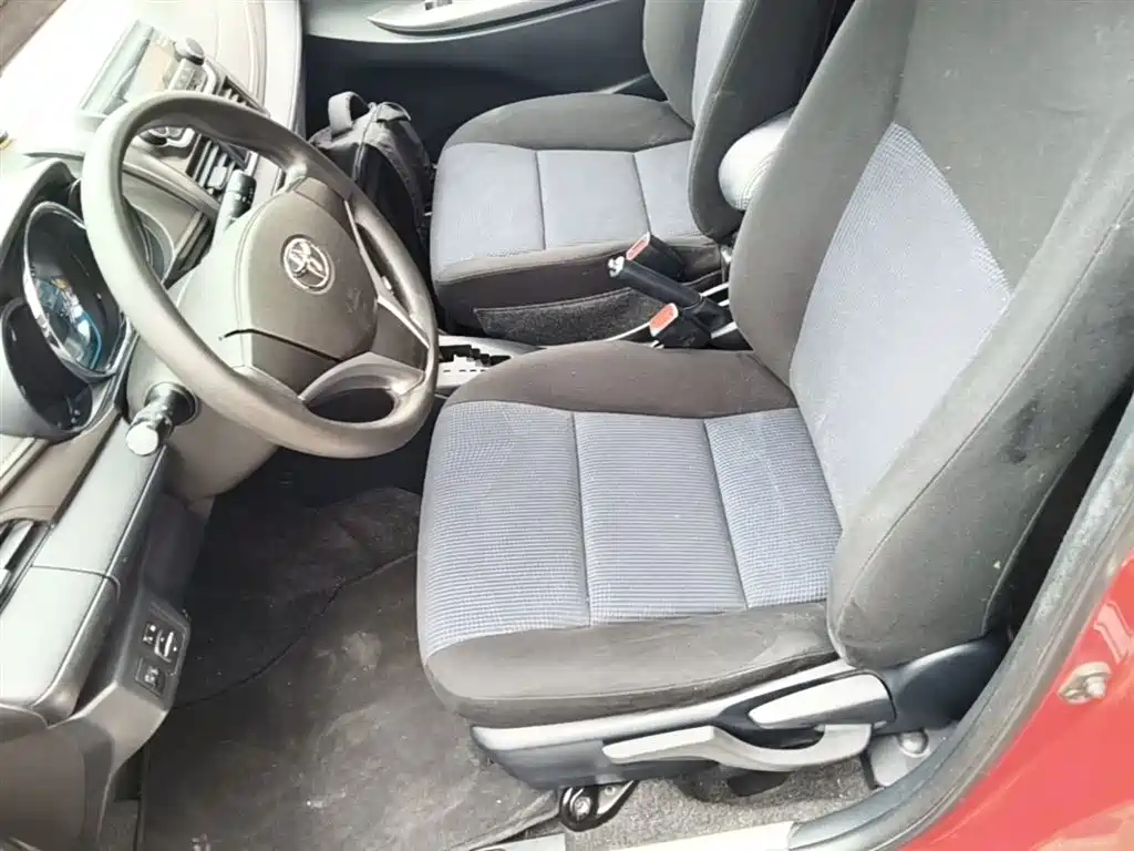 Toyota YARiS L Zhi Xuan 2015 1.5E Auto Charming Edition фото 15