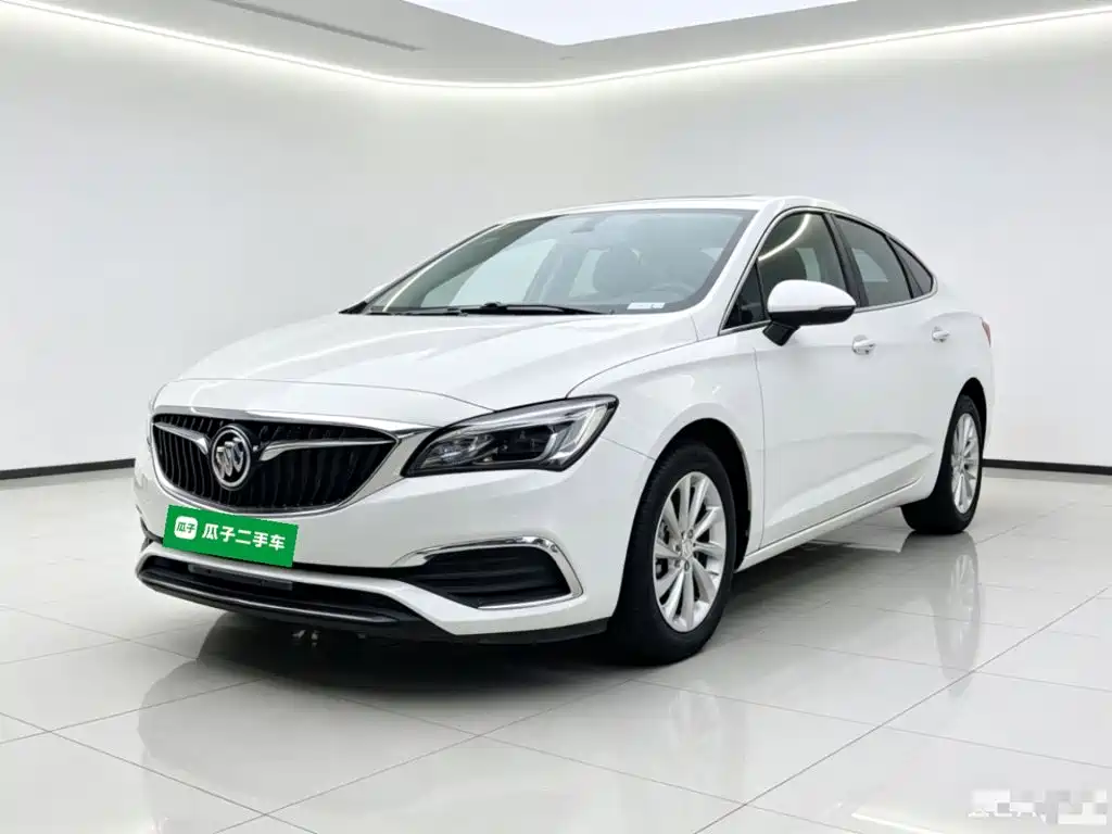 Фото 2 - Buick Verano
