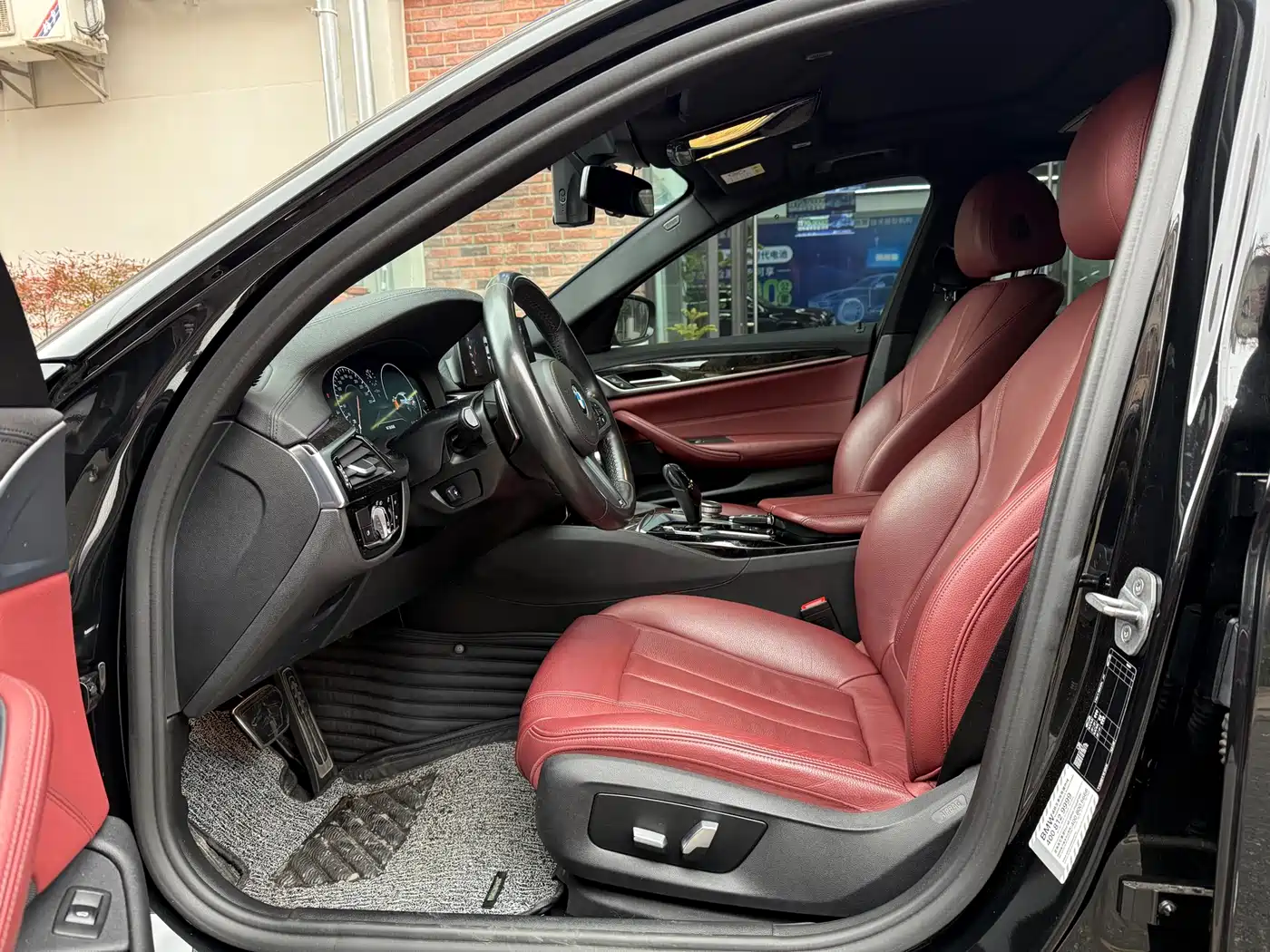BMW 5 Series 2019 Facelift 530Li Leading M Sport Package фото 5
