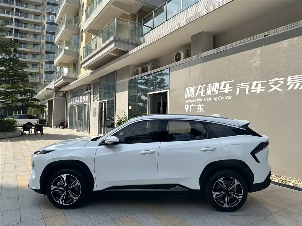 Geely Galaxy Galaxy L7 2023 Model 1.5T 115km Asian Games Phantom Edition фото 23