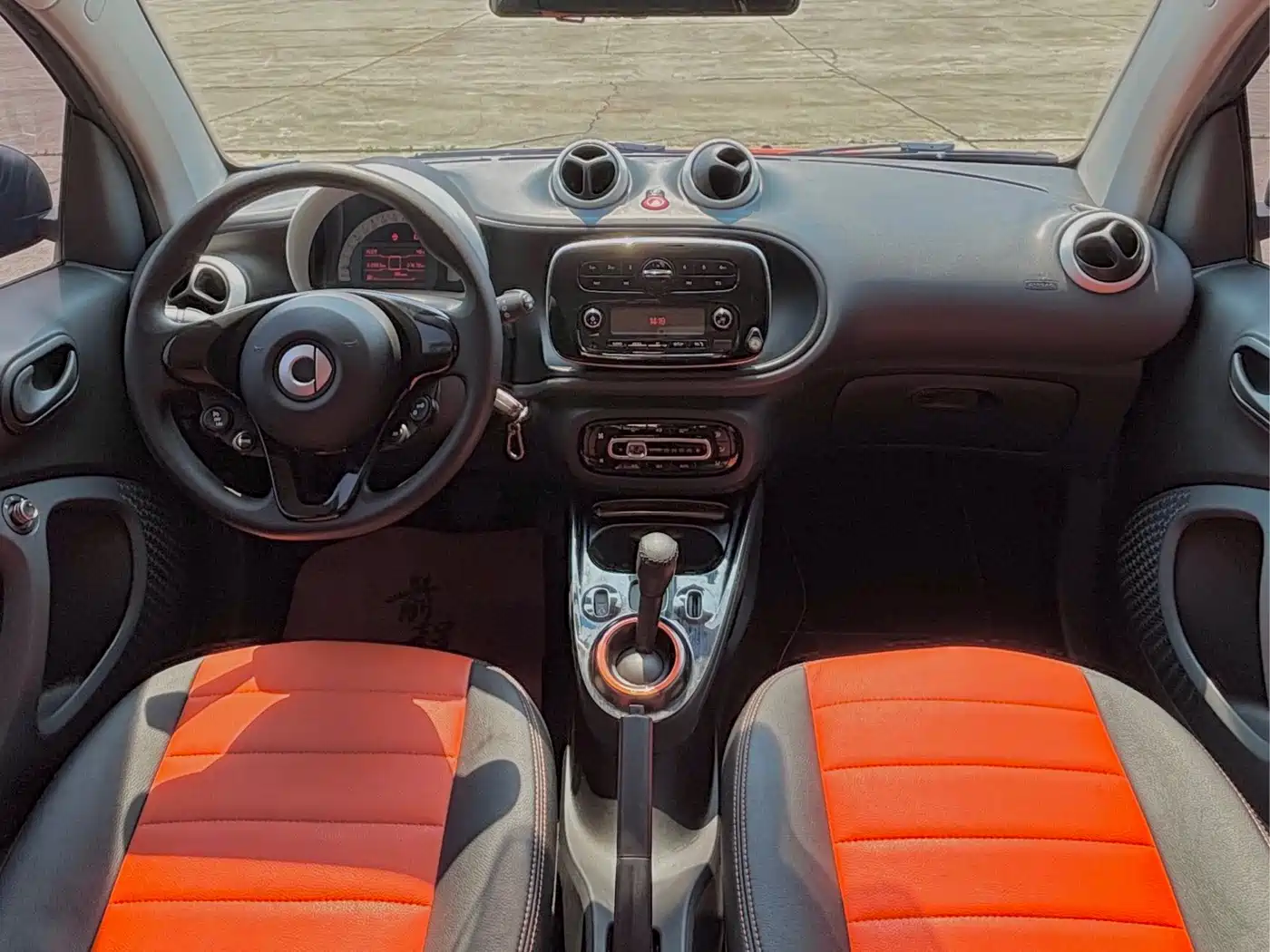 smart fortwo 2018 2018 1.0L 52kW Hardtop Agile Edition China V