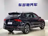 Photo 6 - Volkswagen Tiguan L