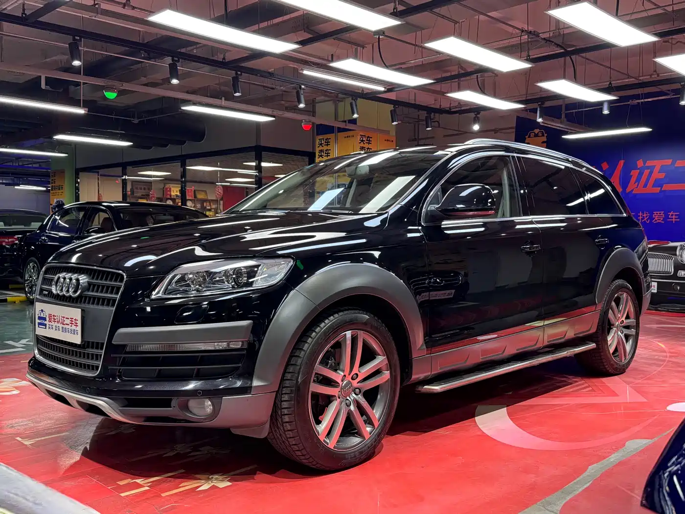 Audi Q7 2010 4.2 FSI quattro Luxury Model