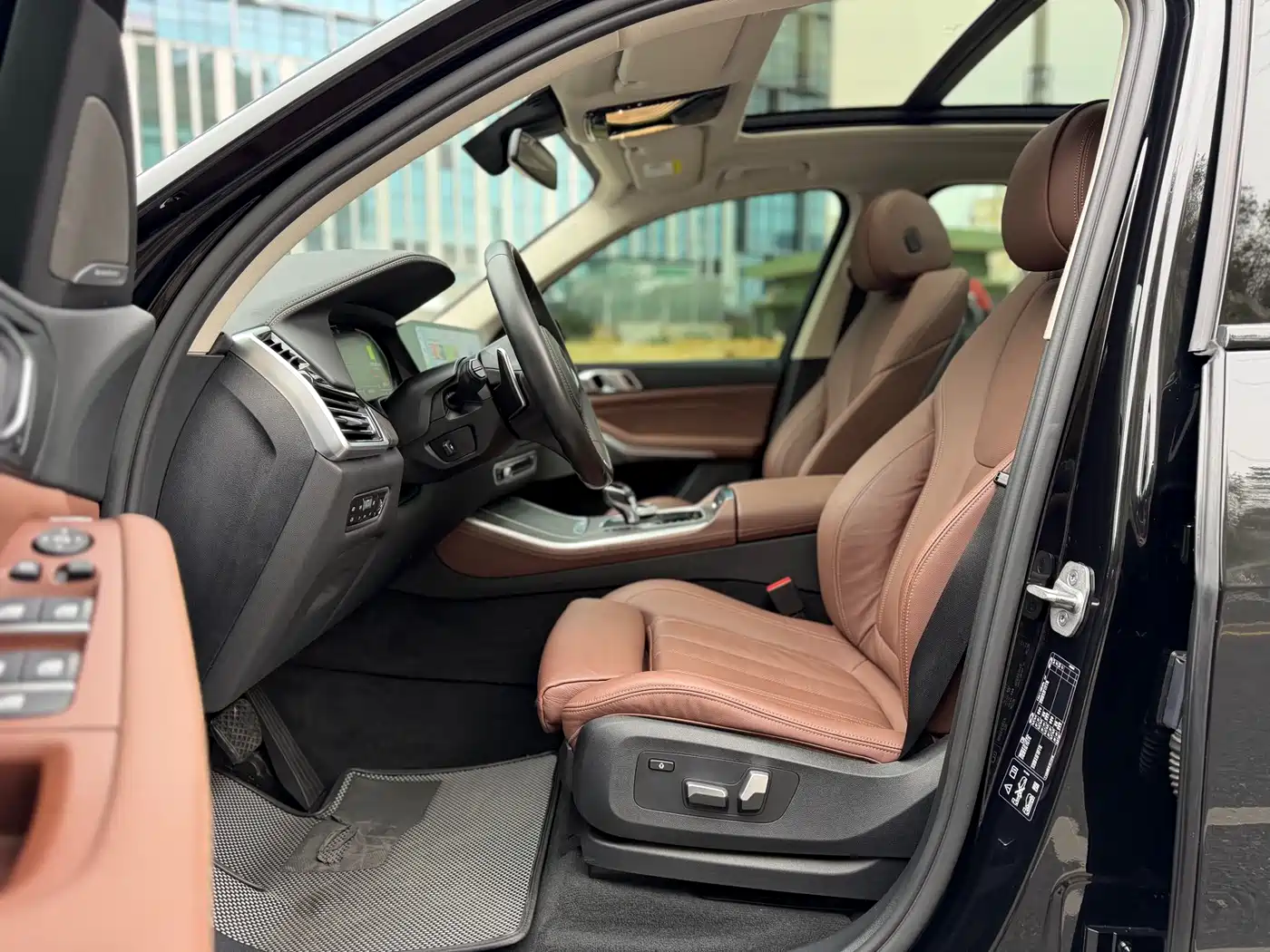BMW X5 (Import) 2021 xDrive40i M Sport Package фото 7