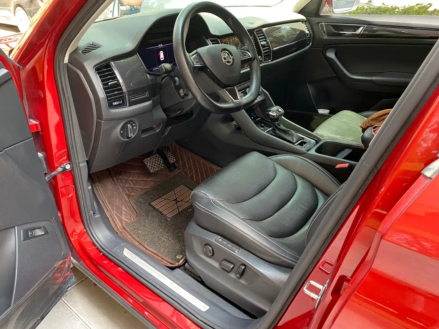 Škoda Kodiaq GT 2019 TSI380 4WD Flagship Edition China V фото 10