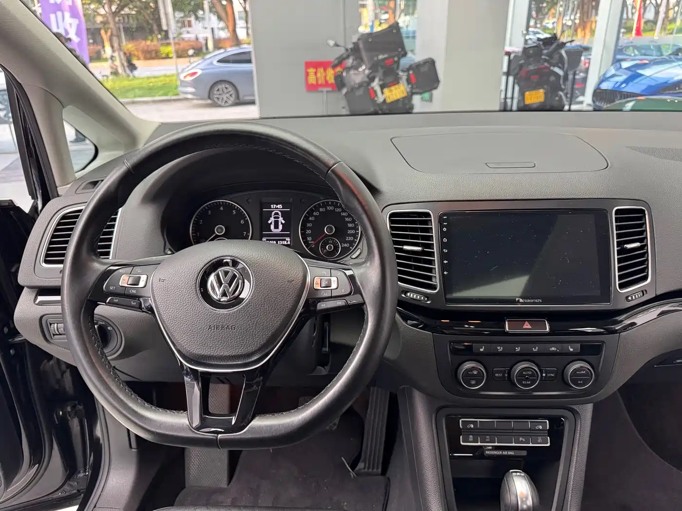 Volkswagen Sharan 2019 2018 380TSI Premium 7-Seater