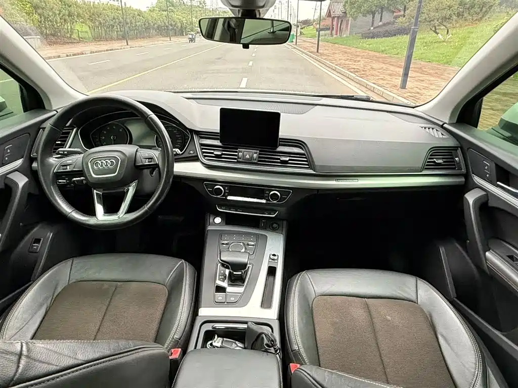 Audi Q5L 2020 40 TFSI Prestige Progressive фото 8