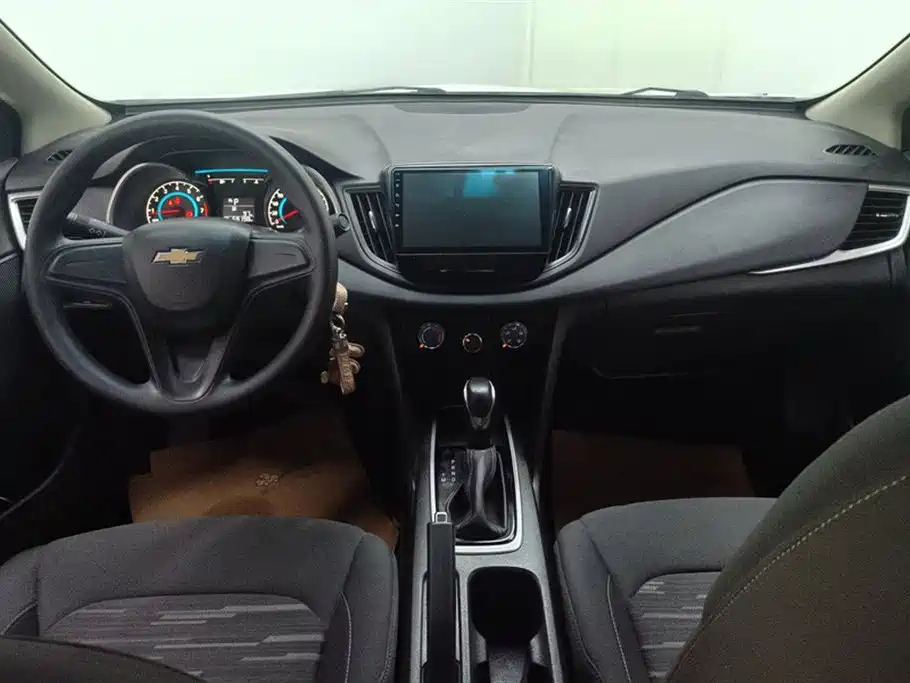 Chevrolet Cavalier 2019 320 Auto Sunroof Enjoyment Edition фото 12