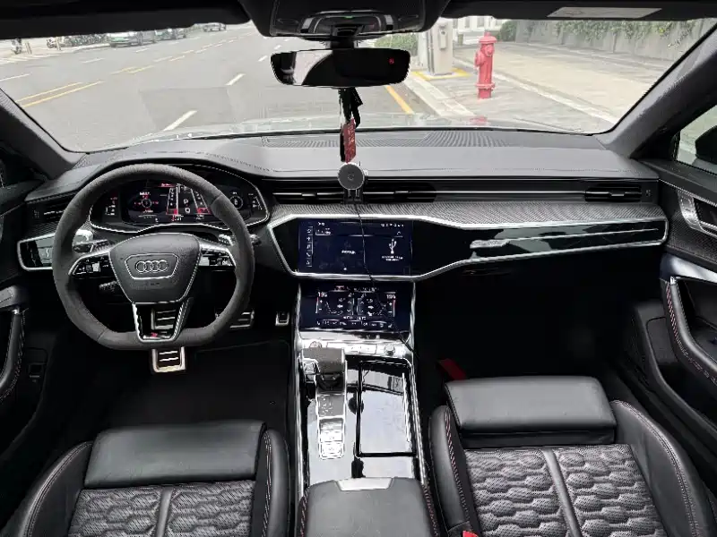 Audi RS 6 2021 RS 6 4.0T Avant Premium фото 7