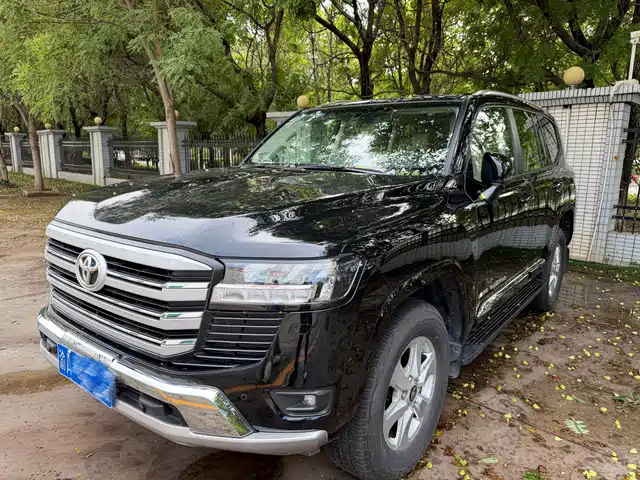 Toyota Land Cruiser 3.5T, автомат