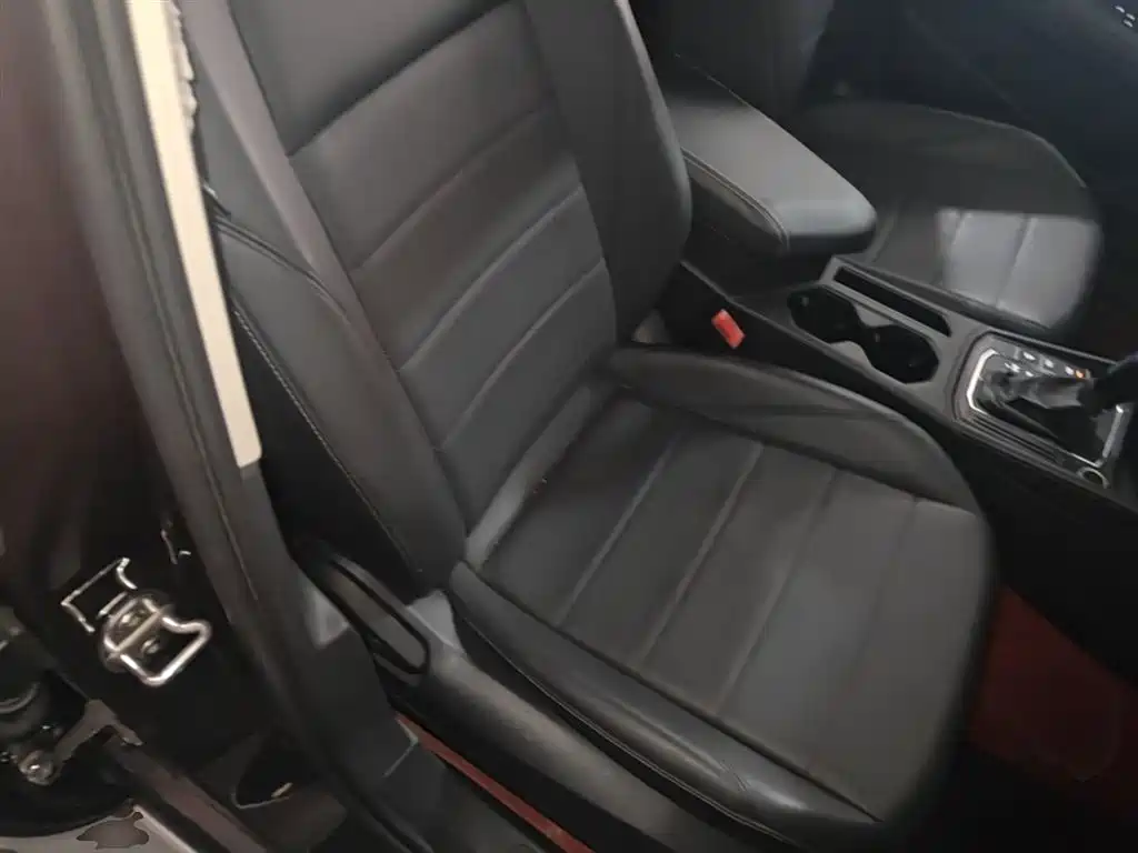 Volkswagen Lavida 2018 1.5L Automatic Comfort Version China V фото 25