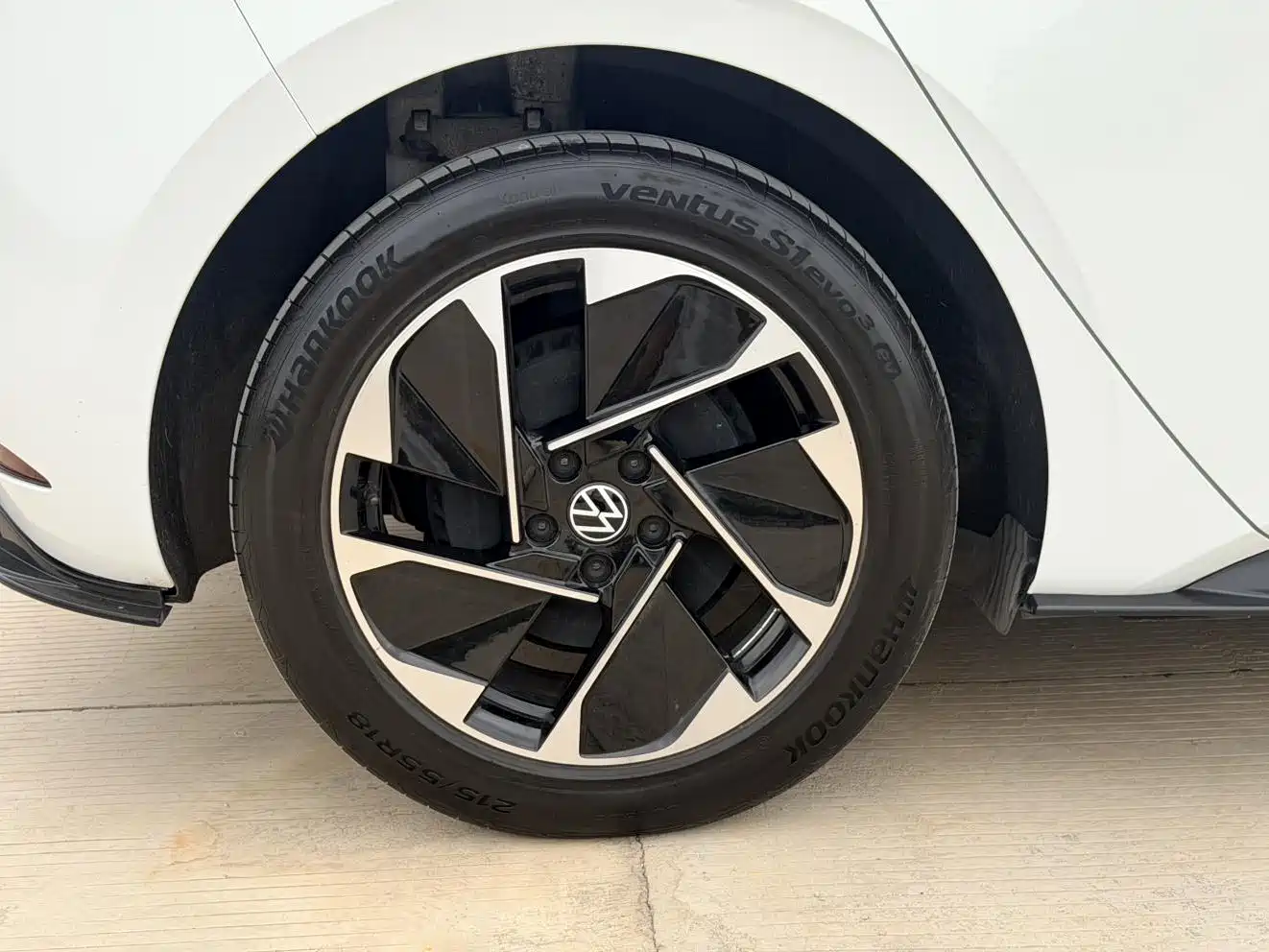 Volkswagen ID.3 2024 Pure Smart Edition фото 18
