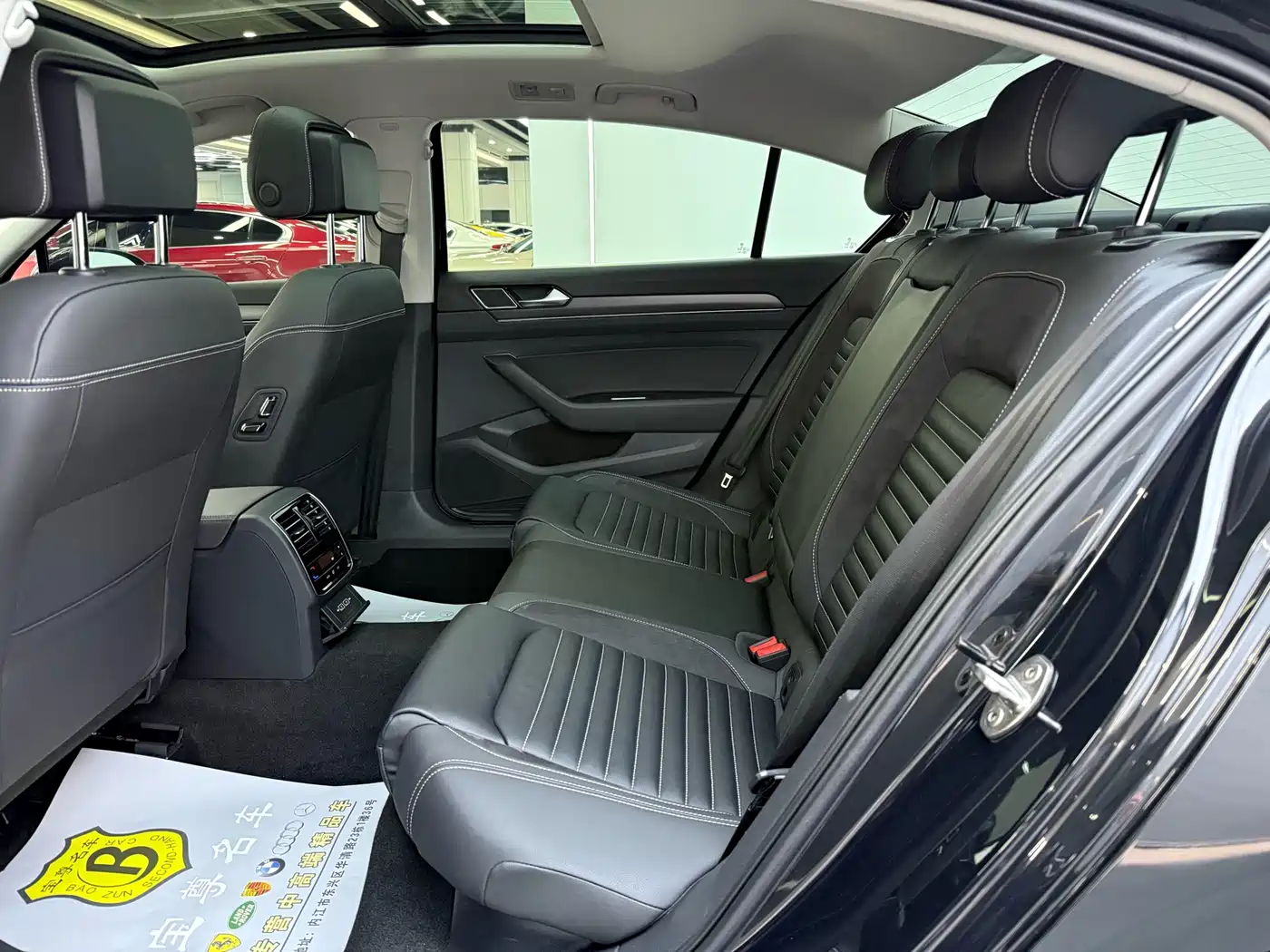Volkswagen Magotan 2020 330TSI DSG Leading фото 8