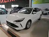 Фото 2 - Roewe i5