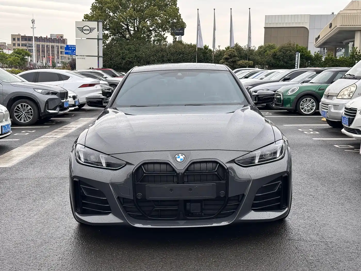 BMW 4 Series 2024 430i Gran Coupe M Sport Shadowline Package фото 2
