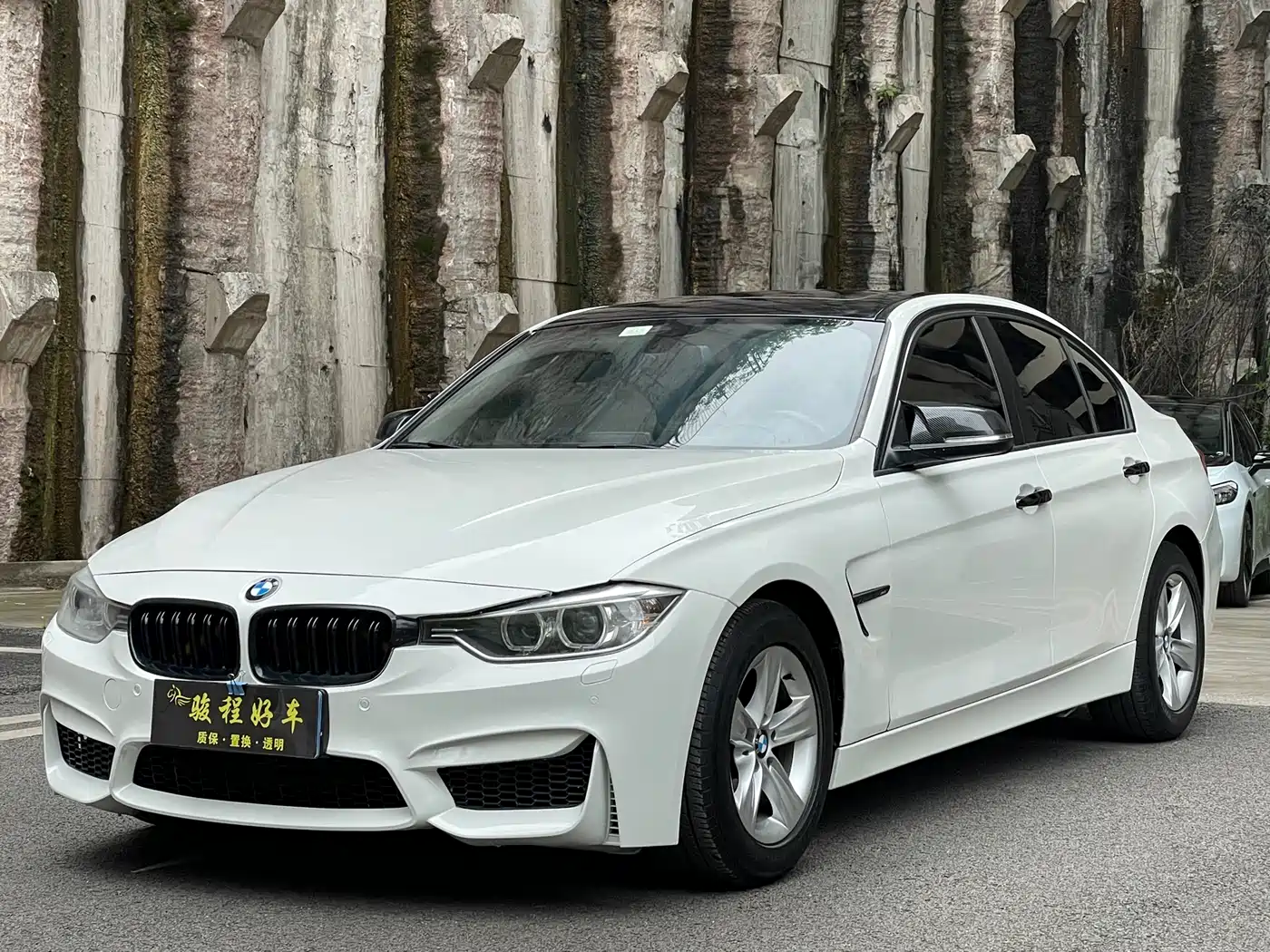 BMW 3 Series 2015 320i Fashion