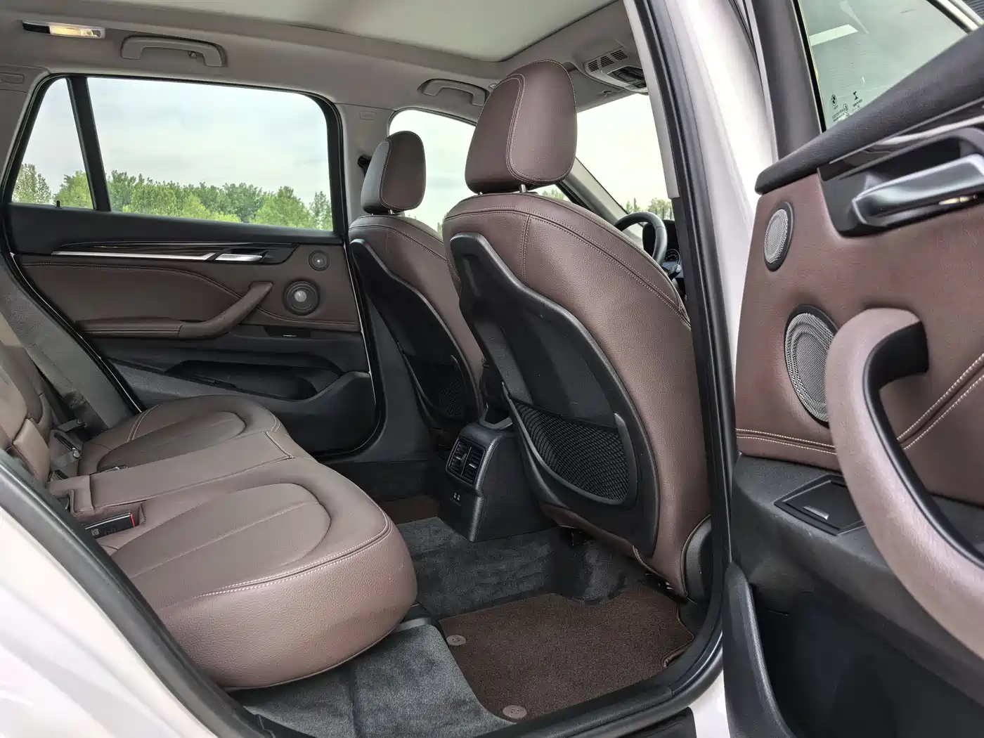 BMW X1 2022 Facelift xDrive25Li Premium Edition фото 11