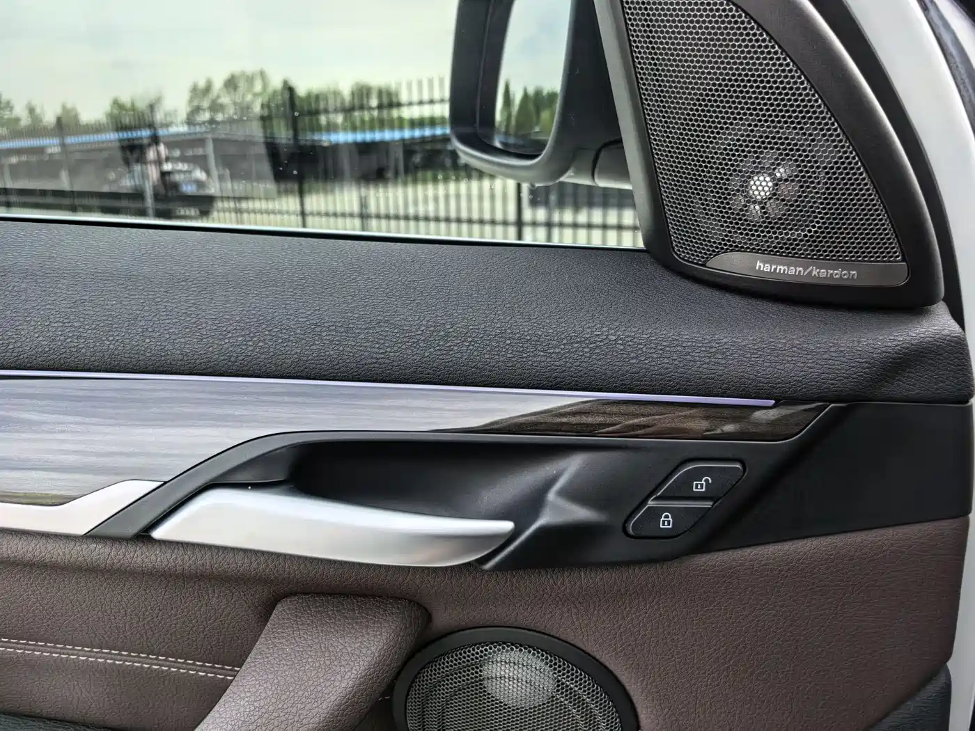 BMW X1 2022 Facelift xDrive25Li Premium Edition фото 16