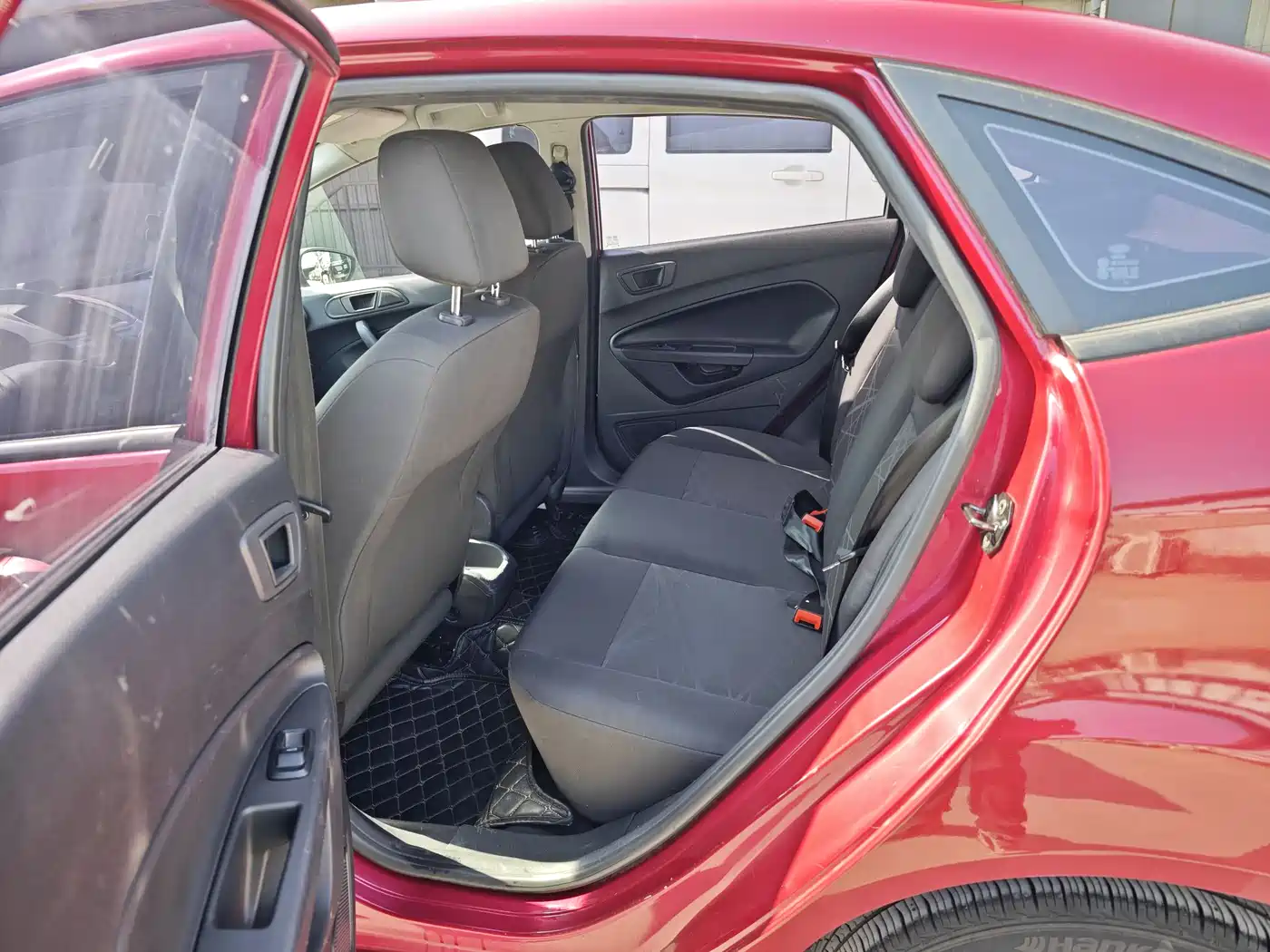 Ford Fiesta 2016 2013 Sedan 1.5L Manual Fashion