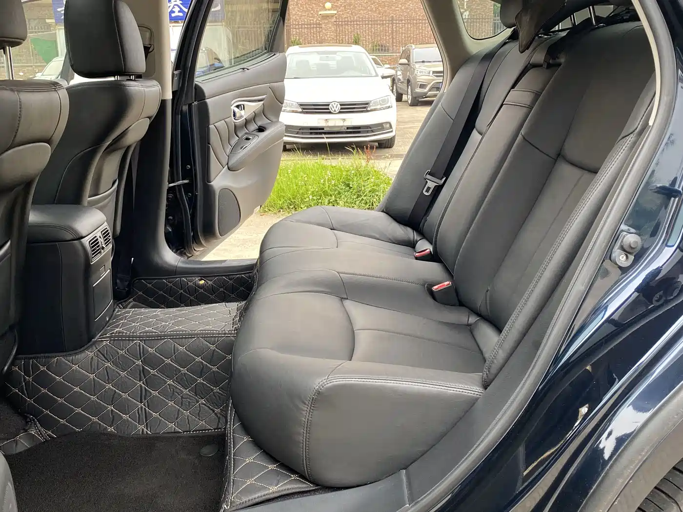 Infiniti Q70 2018 2017 Q70L 2.5L Elite Edition