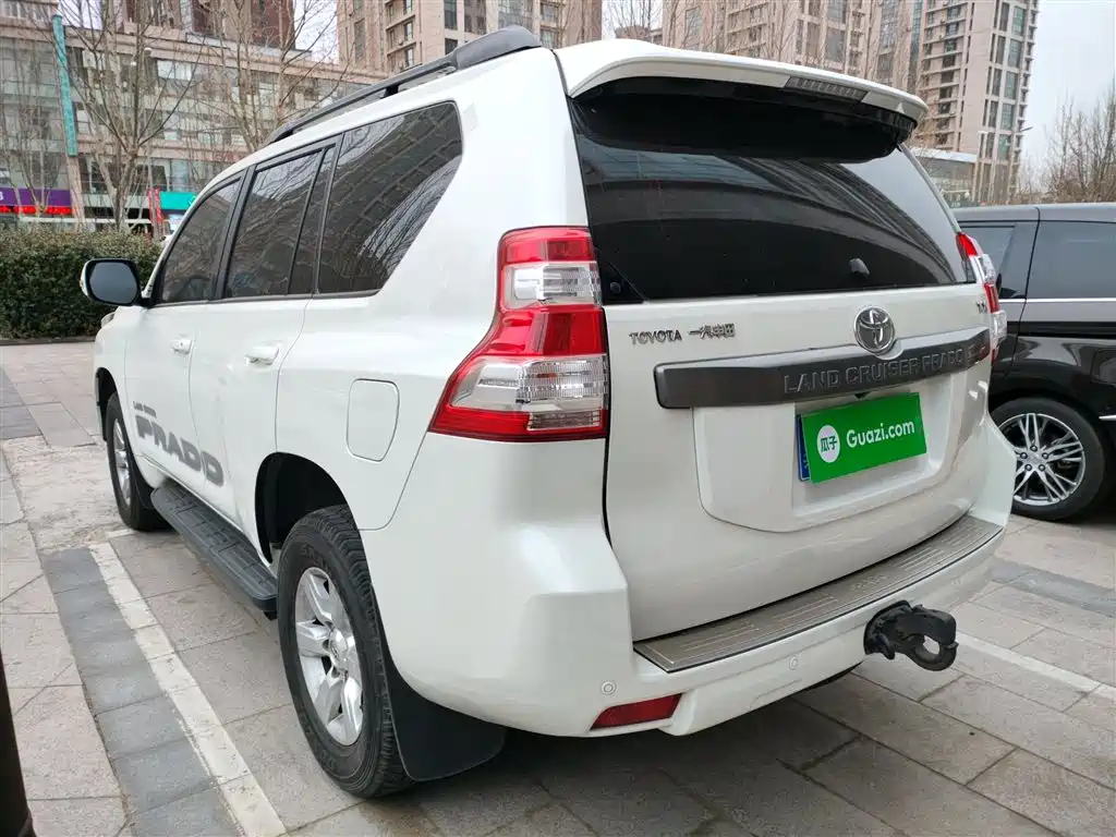Toyota Prado 2015 2.7L Automatic Standard фото 23
