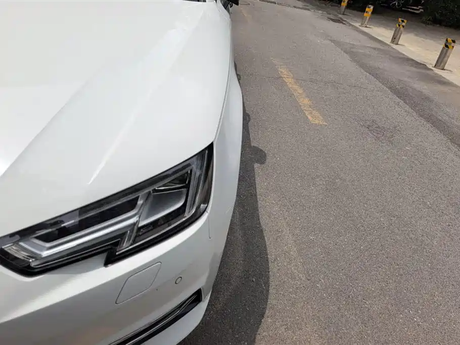 Audi A4L 2018 30th Anniversary 40 TFSI Progressive фото 5