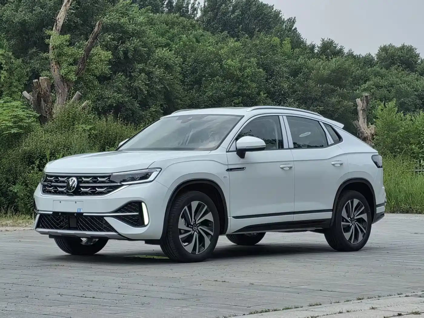 Volkswagen Tayron X 2024 330TSI 2WD Premium High-Performance Edition