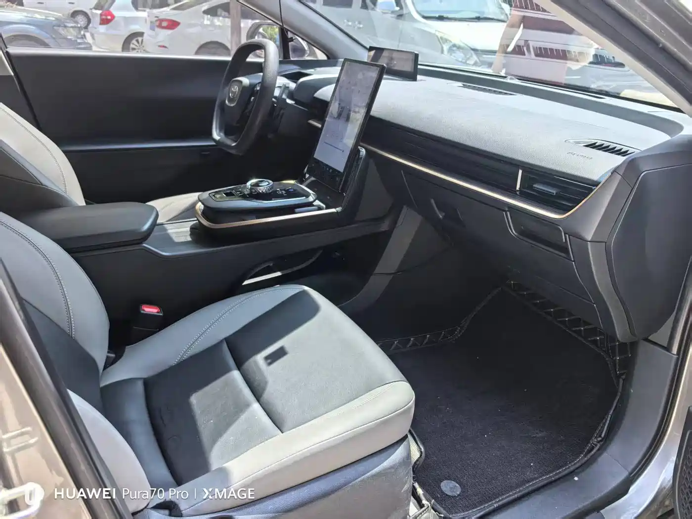 Toyota bZ3 2023 517km Elite PRO фото 12