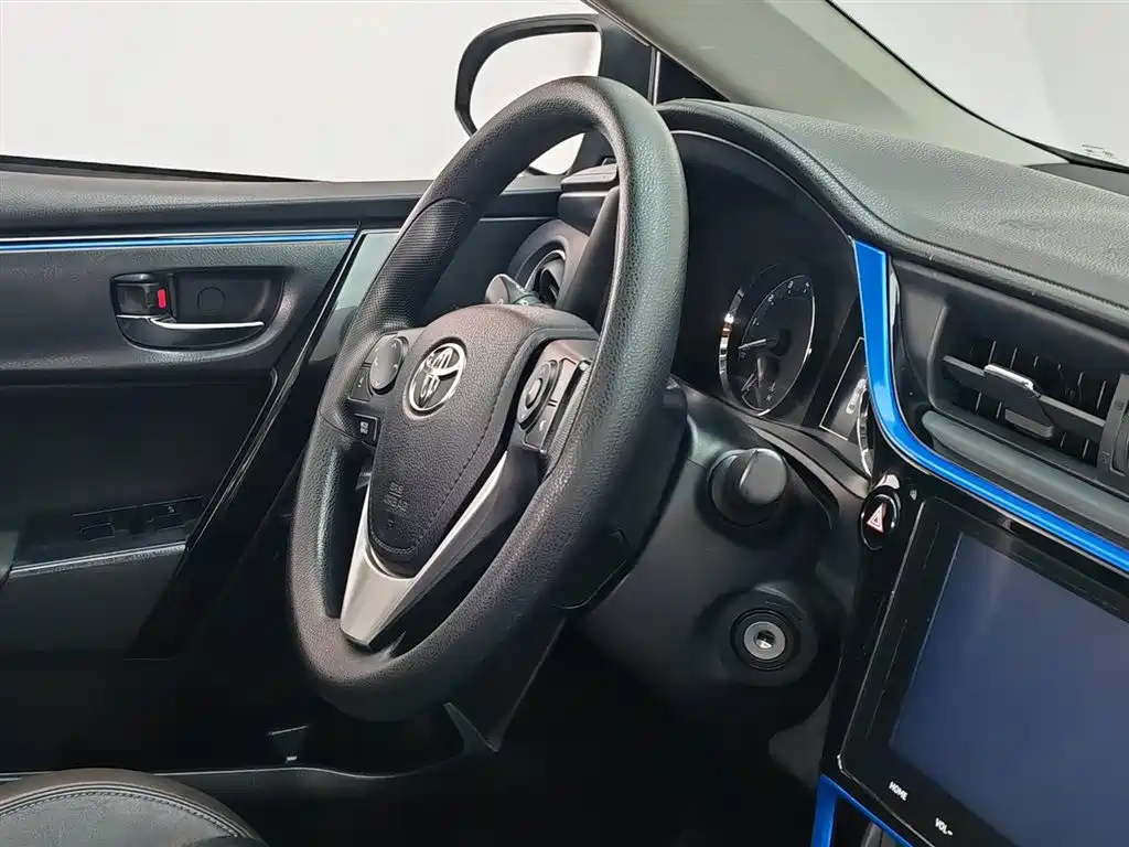 Toyota Levin 2018 185T CVT Premium Edition China V фото 22