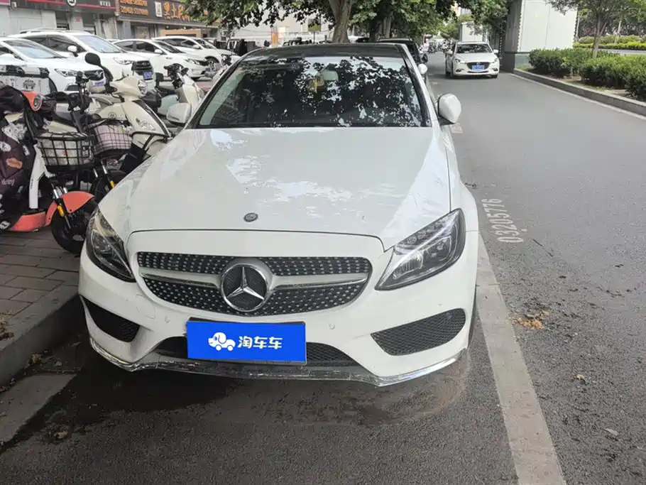 Mercedes-Benz C-Class 2015 C 200 L Sport фото 2