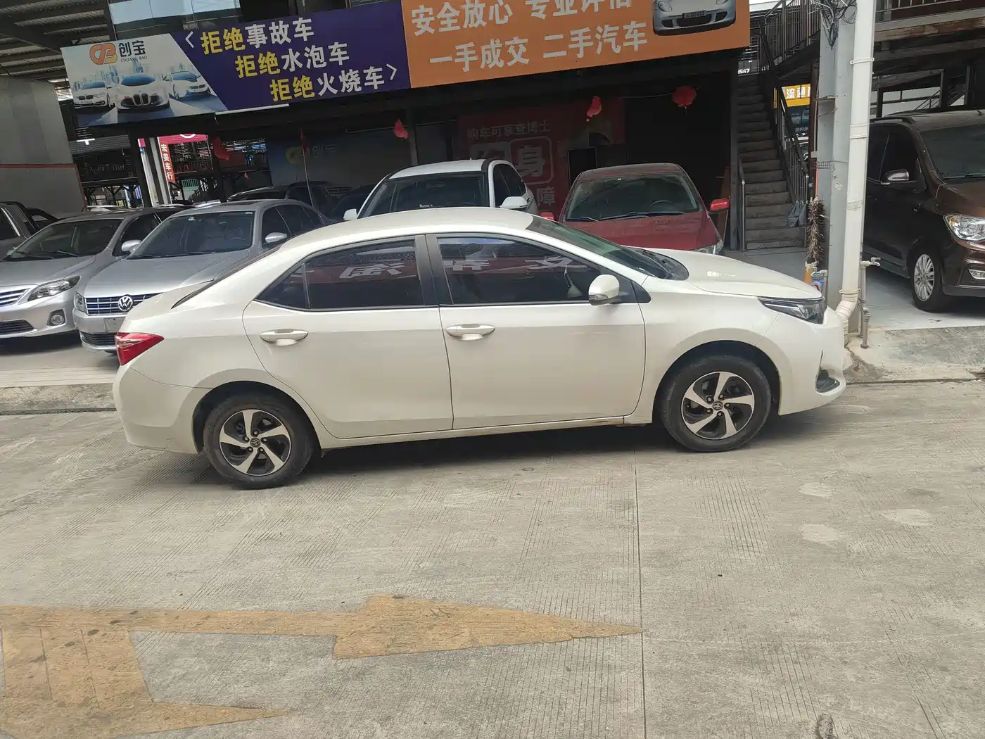 Toyota Levin 2017 Facelift 185T CVT Pioneer (China V) фото 4