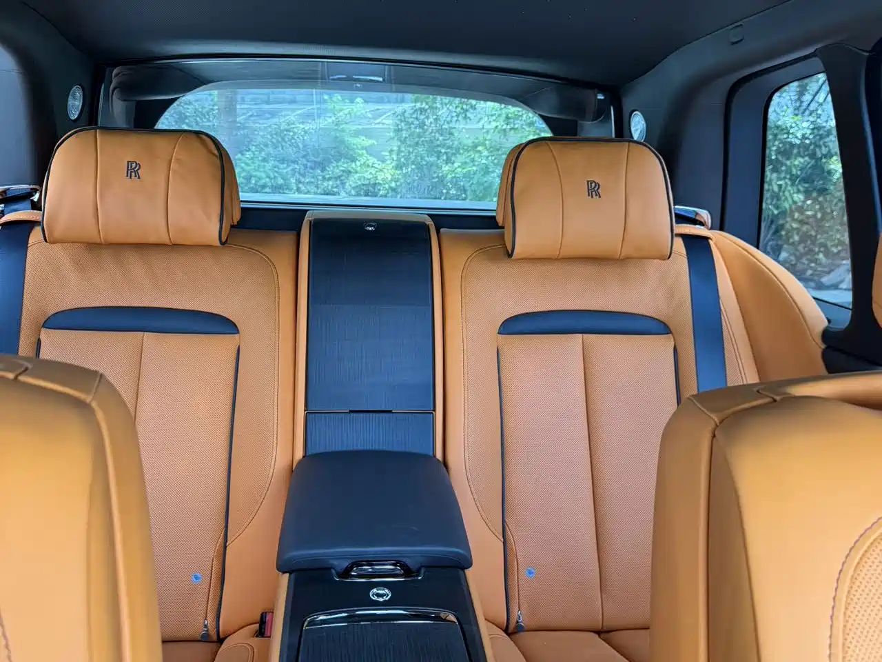 Rolls-Royce Cullinan 2023 2024 4-Seater